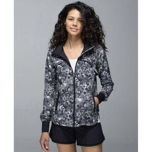 Lululemon Bring Back The Track Jacket Flowabunga Size 2 EUC